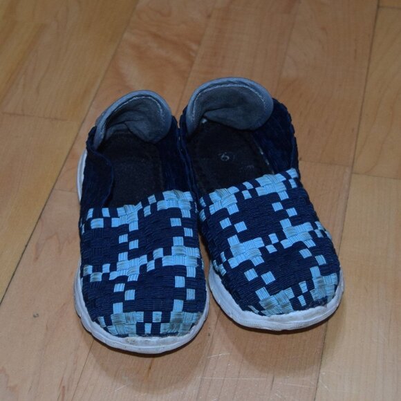 Heal USA Bailey Shoes - Slip-Ons Toddler Girls Sz 9 MEMORY FOAM - Picture 2 of 2